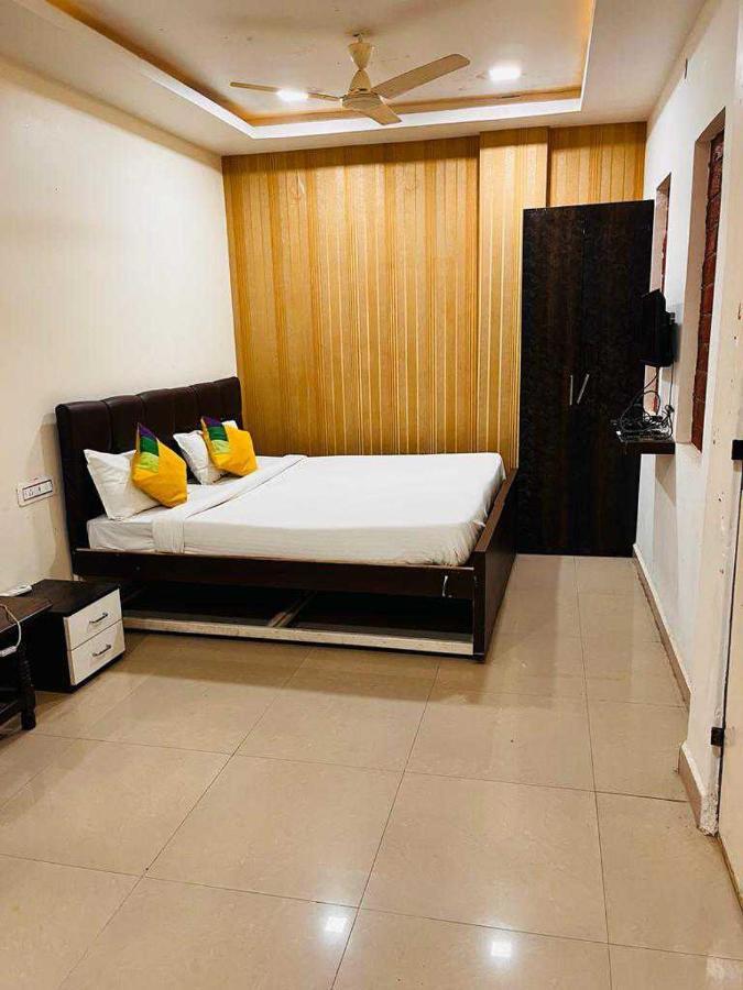 Oyo Hotel Happy Homes Bhopál Kültér fotó